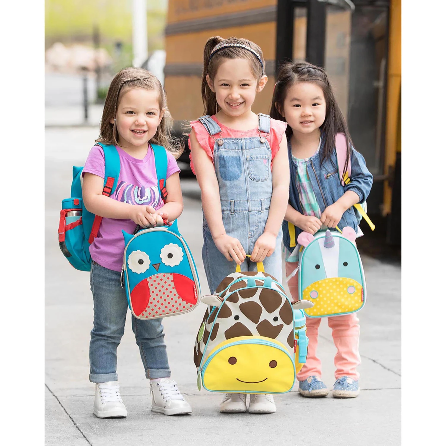 Skip Hop Zoo Little Kid Backpack - Giraffe 4 Skip Hop Zoo Little Kid Backpack - Giraffe - Image 4