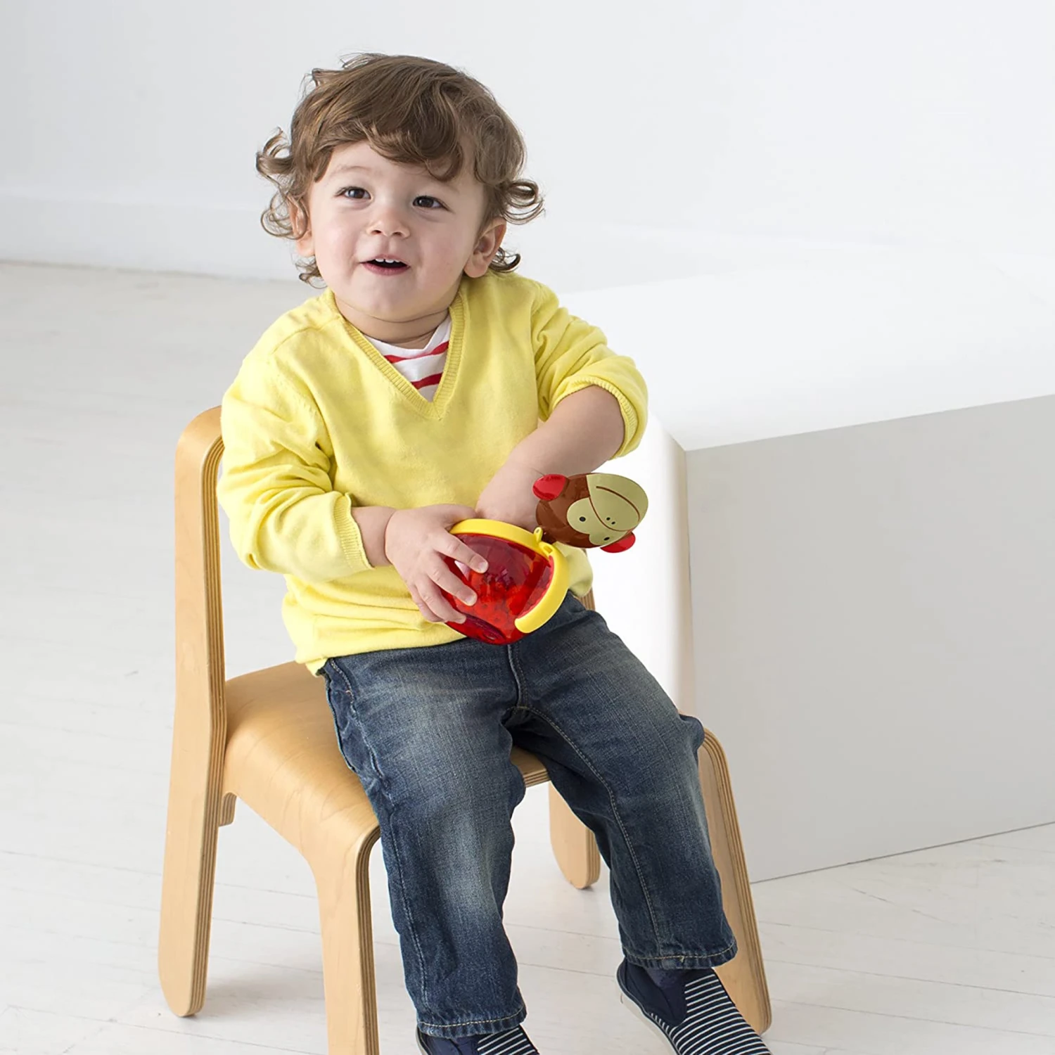 Skip Hop Zoo Snack Cup Monkey 5 Skip Hop Zoo Snack Cup Monkey - Image 5