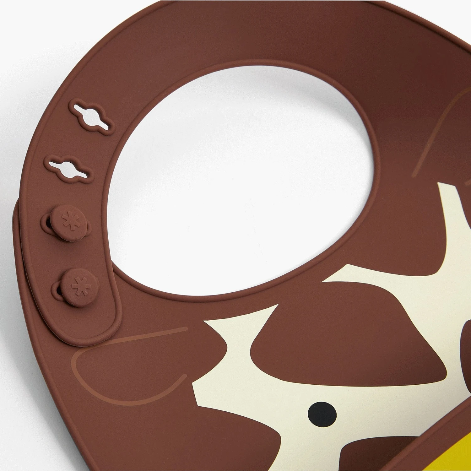 Skip Hop Zoo Fold & Go Silicone Bib - Giraffe 3 Skip Hop Zoo Fold & Go Silicone Bib - Giraffe - Image 3