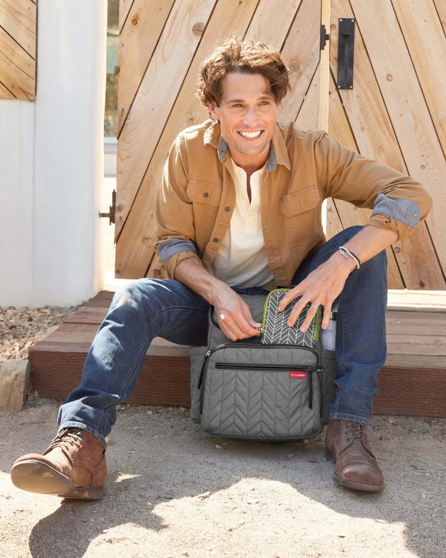 Skip Hop Forma Pack & Go Diaper Backpack - Grey 10 Skip Hop Forma Pack & Go Diaper Backpack - Grey - Image 10