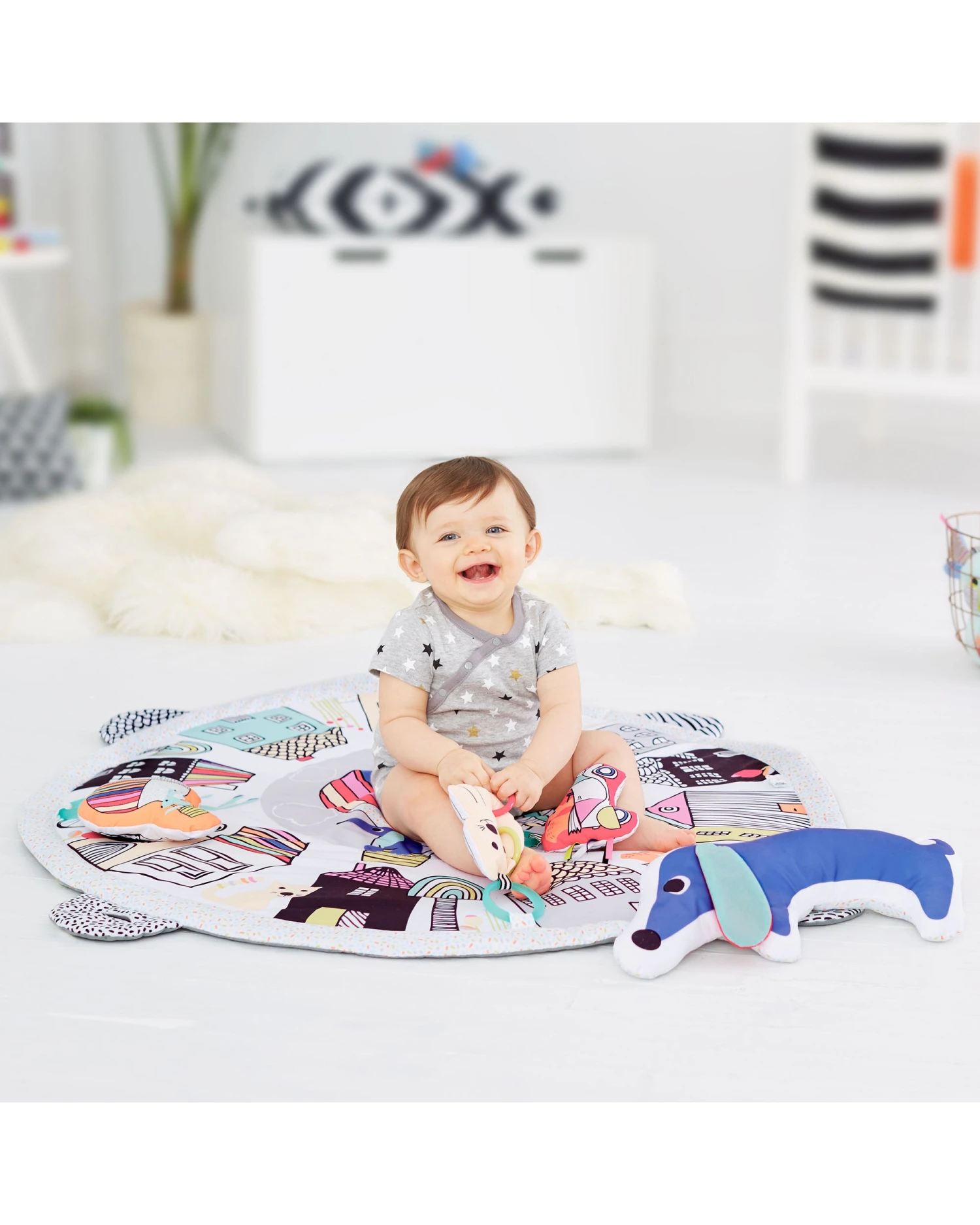 Skip Hop Vibrant Village Smart Lights Activity Gym 5 Skip Hop Vibrant Village Smart Lights Activity Gym - Image 5