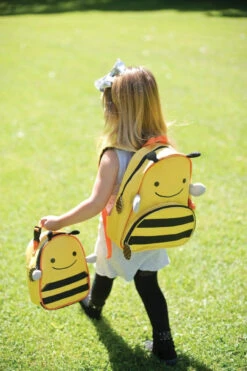 Skip Hop Zoo Pack Little Kid Backpack, Bee 7 Skip Hop Zoo Pack Little Kid Backpack, Bee -Skip Hop Store 81JW2yz0UUL. SL1500 1 65627.1412208716.1280.1280