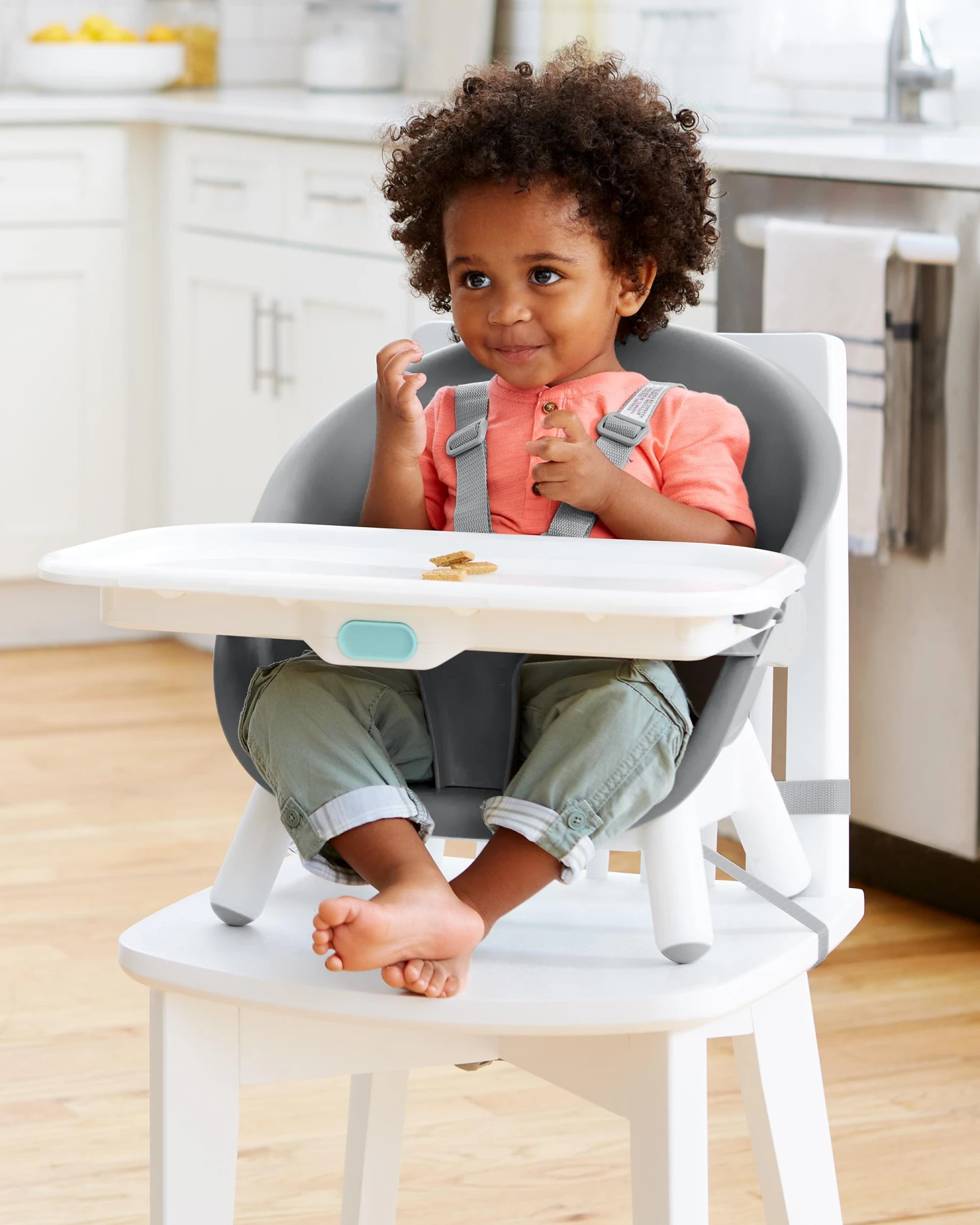 Skip Hop EON 4-In-1 High Chair - Grey/White 4 Skip Hop EON 4-In-1 High Chair - Grey/White - Image 4