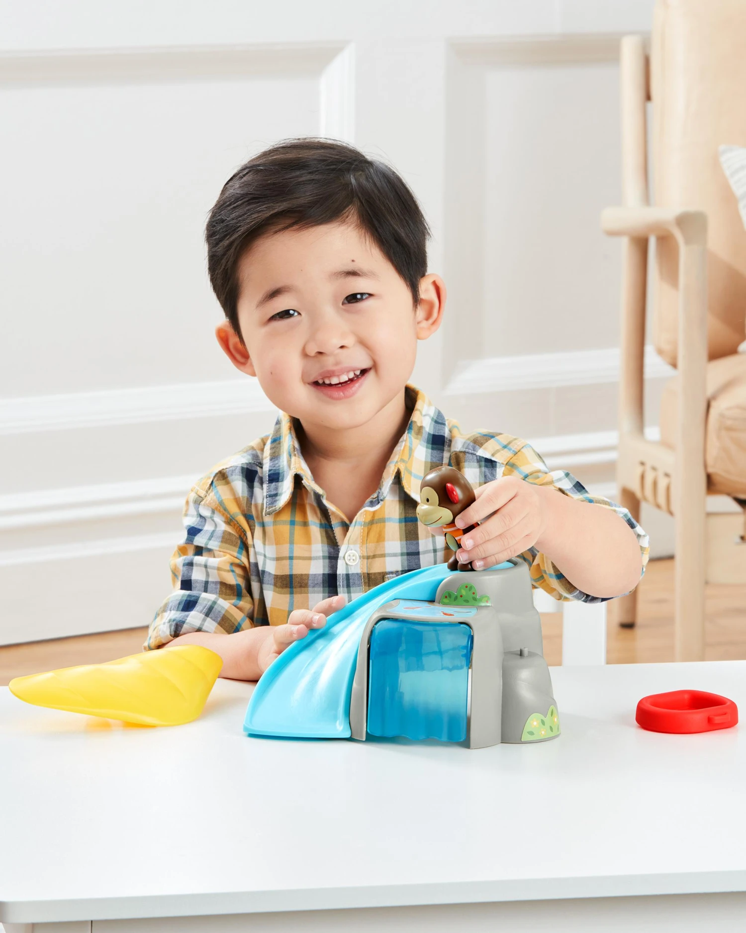 Skip Hop Zoo Outdoor Adventure Playset Toy - Monkey 4 Skip Hop Zoo Outdoor Adventure Playset Toy - Monkey - Image 4