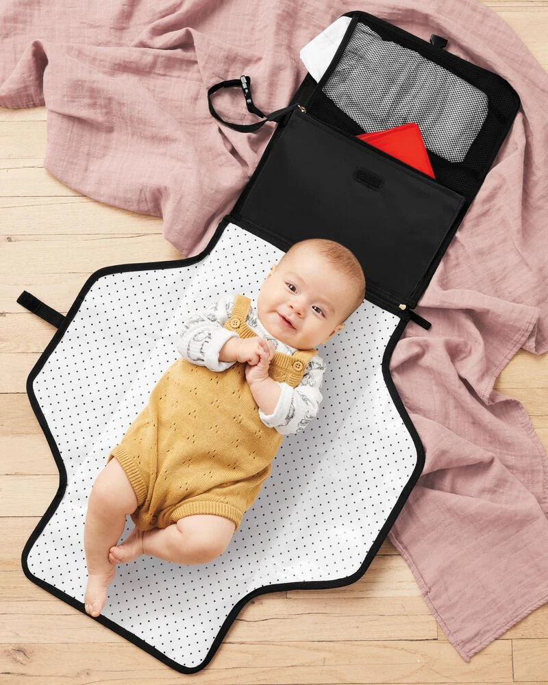 Skip Hop Envi Luxe Pronto® Signature Changing Station - Eco Black 2 Skip Hop Envi Luxe Pronto® Signature Changing Station - Eco Black - Image 2