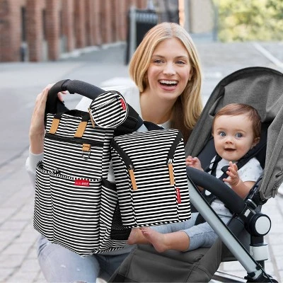 Skip Hop Insulated Breast Milk Cooler And Baby Bottle Bag - Black & White Stripe 24qt 2 Skip Hop Insulated Breast Milk Cooler And Baby Bottle Bag - Black & White Stripe 24qt - Image 2