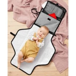 Skip Hop Pronto Baby Changing Station & Diaper Clutch 17 Skip Hop Pronto Baby Changing Station & Diaper Clutch -Skip Hop Store GUEST 5e9dad45 2124 4919 8298 0f2e0b35d6e1