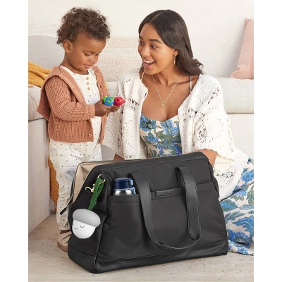 Skip Hop Endless Weekender Diaper Bag 2 Skip Hop Endless Weekender Diaper Bag - Image 2