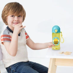 Skip Hop Zoo Lock Top Sport Bottle - Bee 5 Skip Hop Zoo Lock Top Sport Bottle - Bee -Skip Hop Store SkipHopZooLockTopSportBottle Bee 2