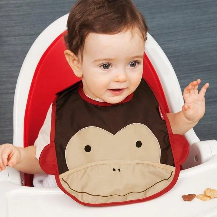 Skip Hop Zoo Tuck-Away Bib - Monkey 4 Skip Hop Zoo Tuck-Away Bib - Monkey - Image 4