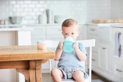 Skip Hop 2-In-1 Sip 'N Snack Set 12 Skip Hop 2-In-1 Sip 'N Snack Set -Skip Hop Store sh evr 9n221910 siptosnack 082