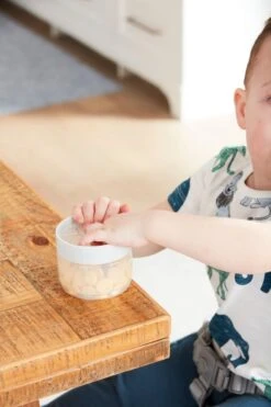 Skip Hop 2-In-1 Sip 'N Snack Set 15 Skip Hop 2-In-1 Sip 'N Snack Set -Skip Hop Store sh evr 9n221910 siptosnack 135